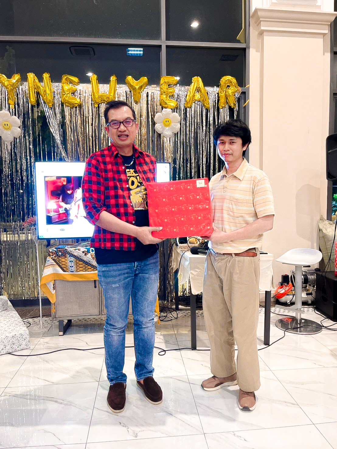 โพทัย วิเชียรรัตน์