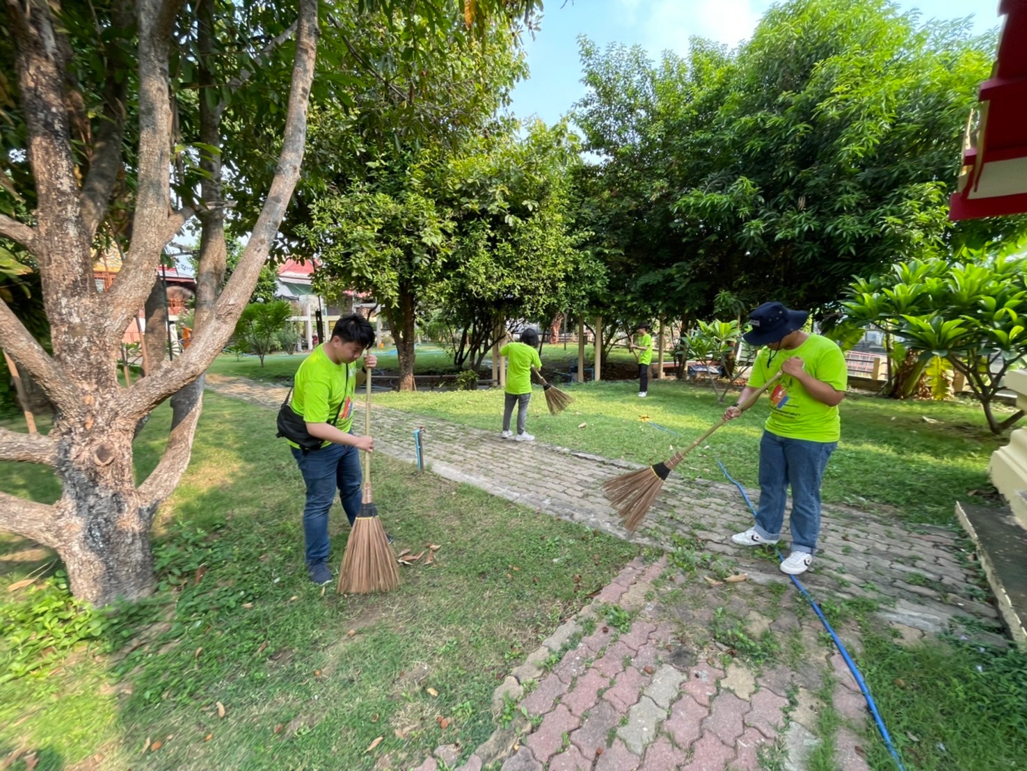 โพทัย วิเชียรรัตน์