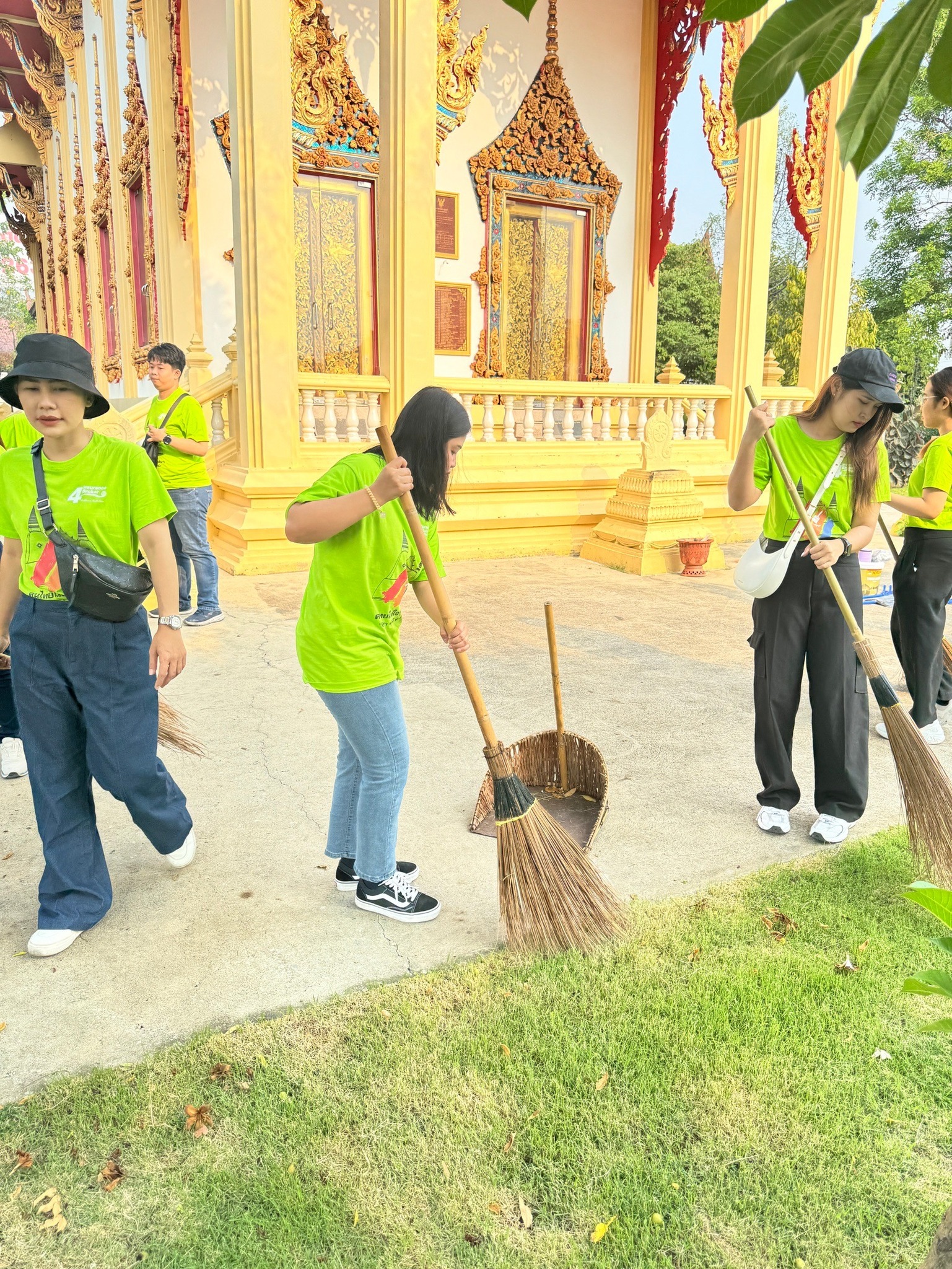 โพทัย วิเชียรรัตน์