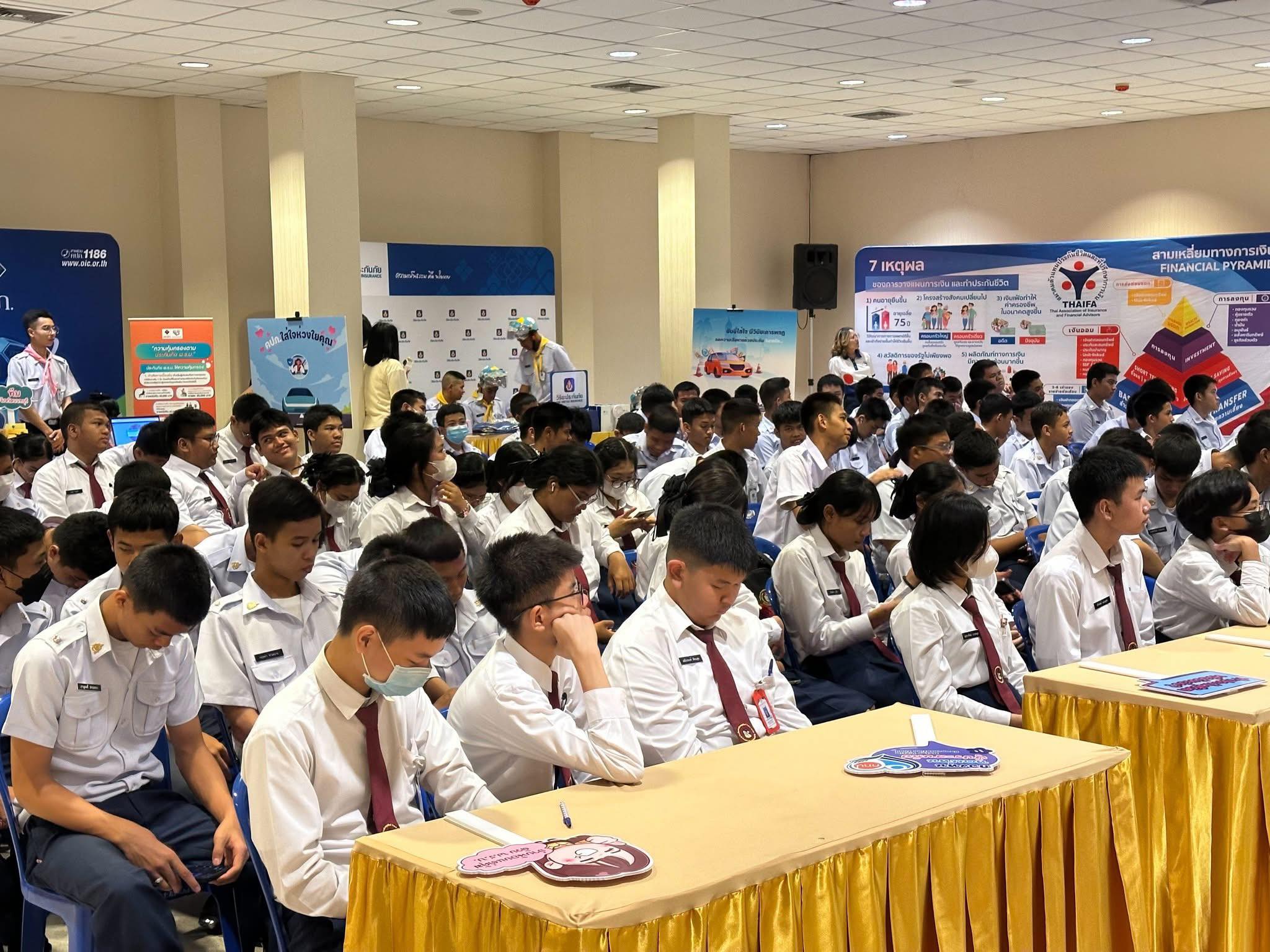 โพทัย วิเชียรรัตน์