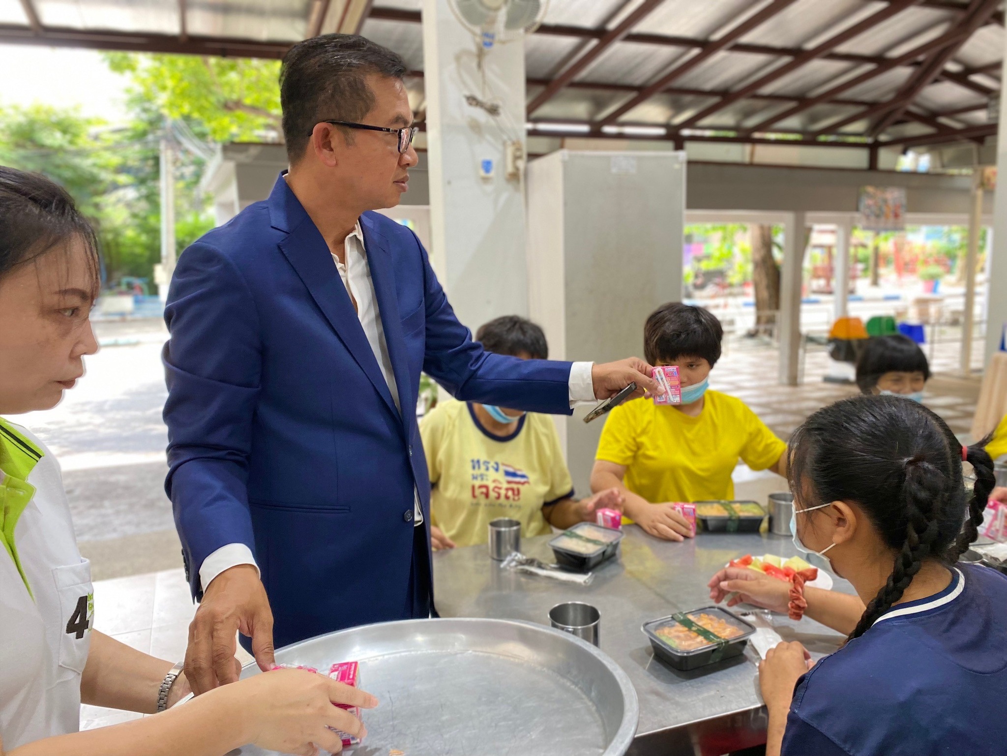 โพทัย วิเชียรรัตน์