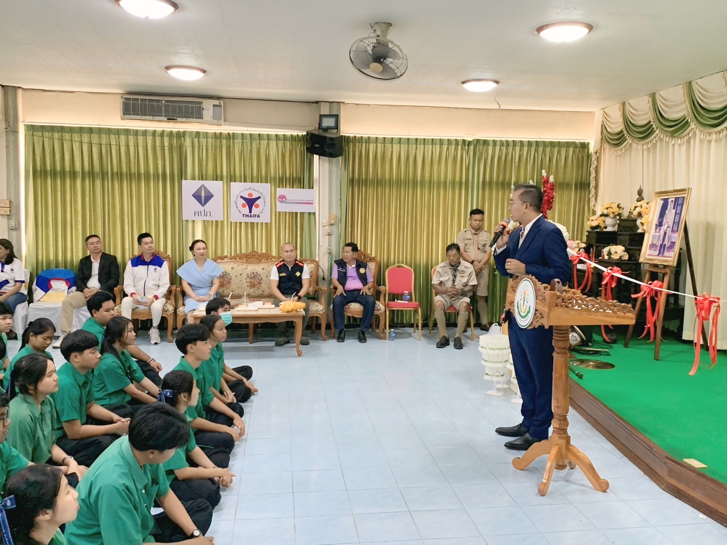 โพทัย วิเชียรรัตน์